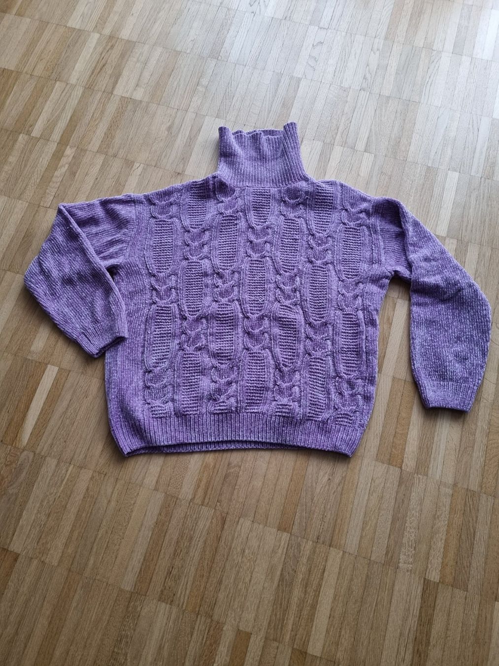 Maglioni & Felpe: Pulli Chenille Gr. 38 hell Lila – Nuovo (secondo la descrizione) da Zofingen venduto da Felpa