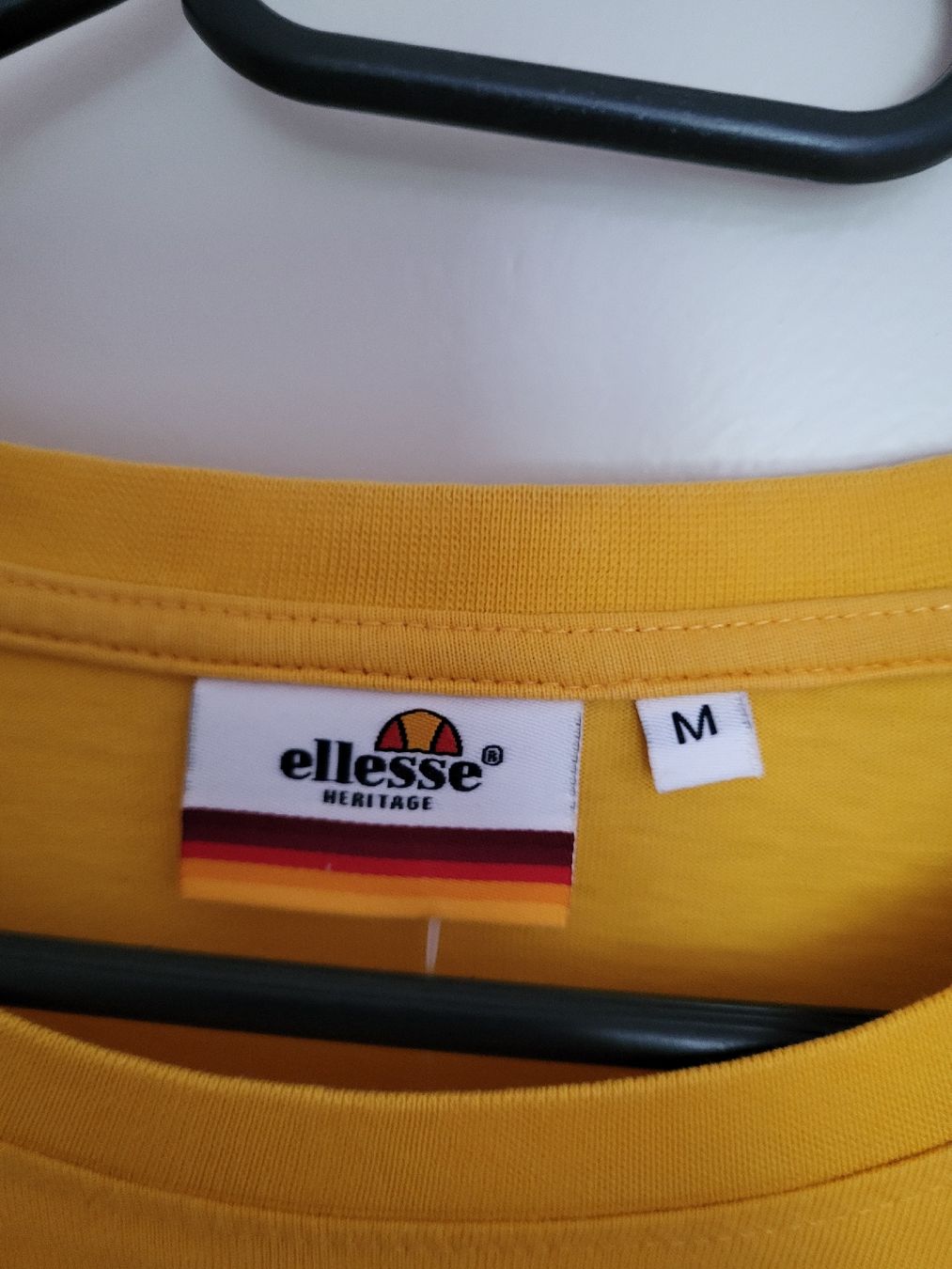 Ellesse T-shirt: ellesse T-Shirt – Usato da Therwil venduto da Hexe13 2