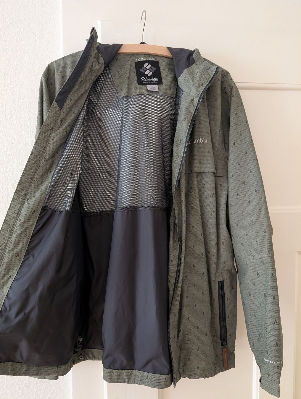 Columbia Giacche: Columbia Rain Jacket - Size M – Usato da Zürich venduto da lolo_rvz 1