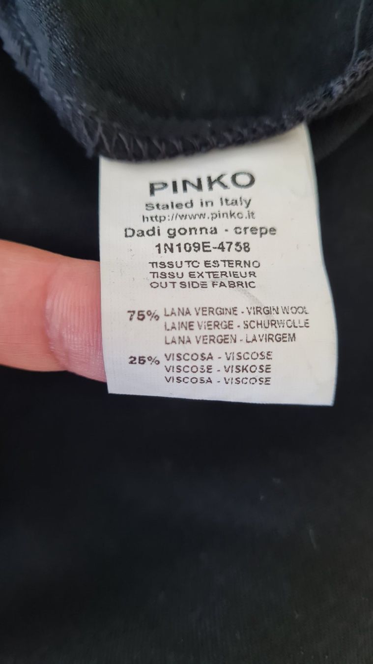 Pinko Vestiti: Robe noire Pinko taille M – Usato da Payerne venduto da wardi11 5