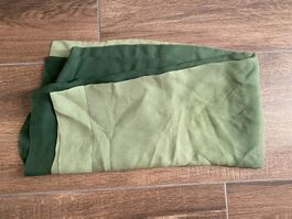 Schal mit Farbverlauf leicht grün