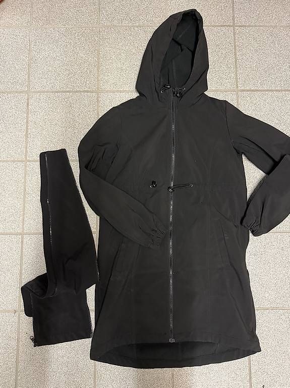 Cappotti: Softshell-Mantel mit Schwangerschafts-/Trage-Einsatz – Usato da Balzers venduto da ktrn.ro