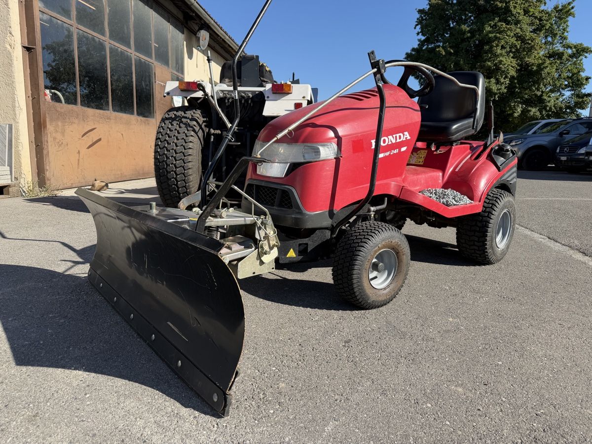 Honda Tagliaerba: Rasentraktor Honda HF 2417 – Usato da Uttigen venduto da huki123 6