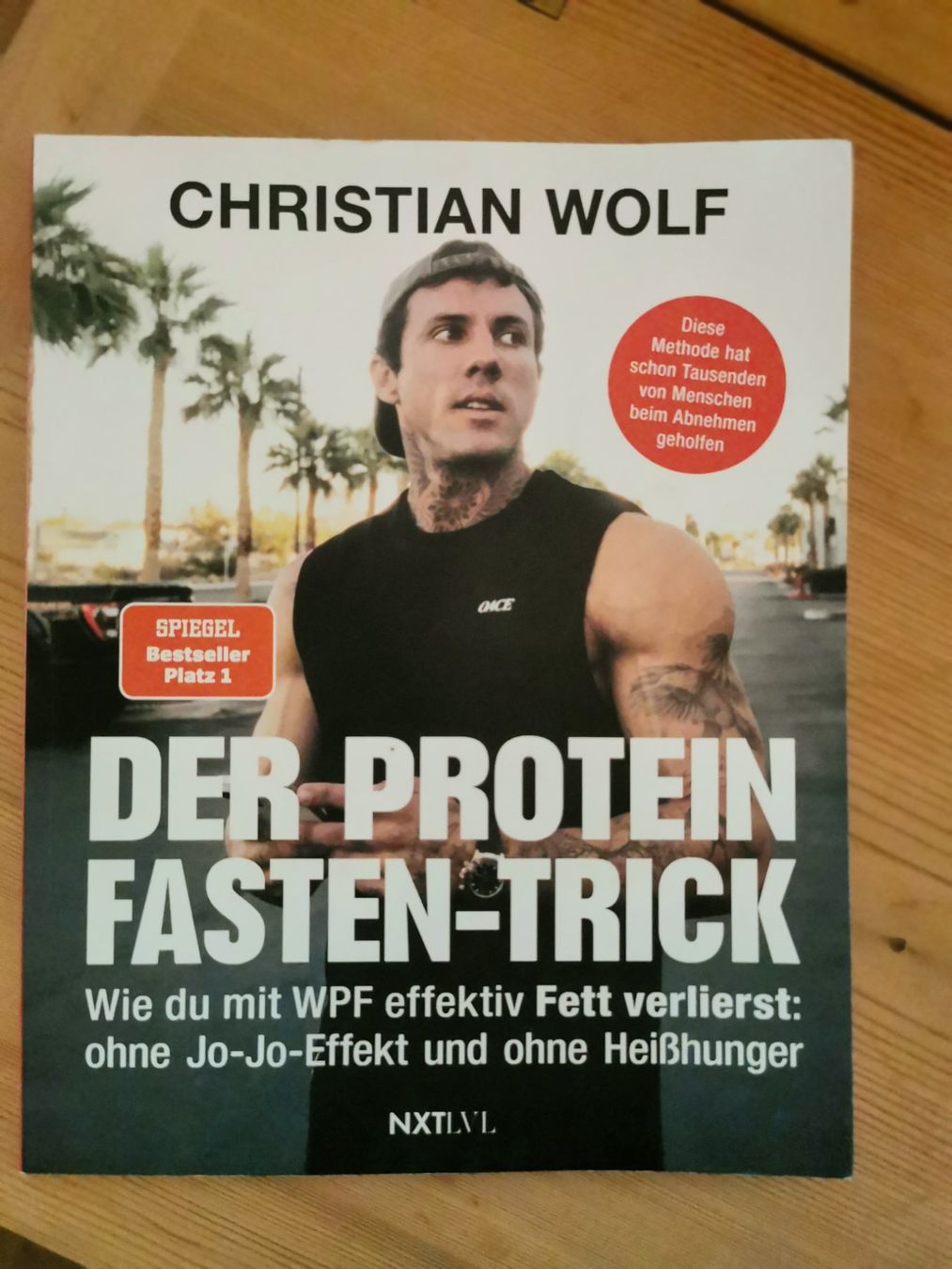 More Nutrition Cibi & Specialità: Buch "Der Protein Fasten Trick" von Christian Wolf – Usato da Wiedlisbach venduto da Tommila