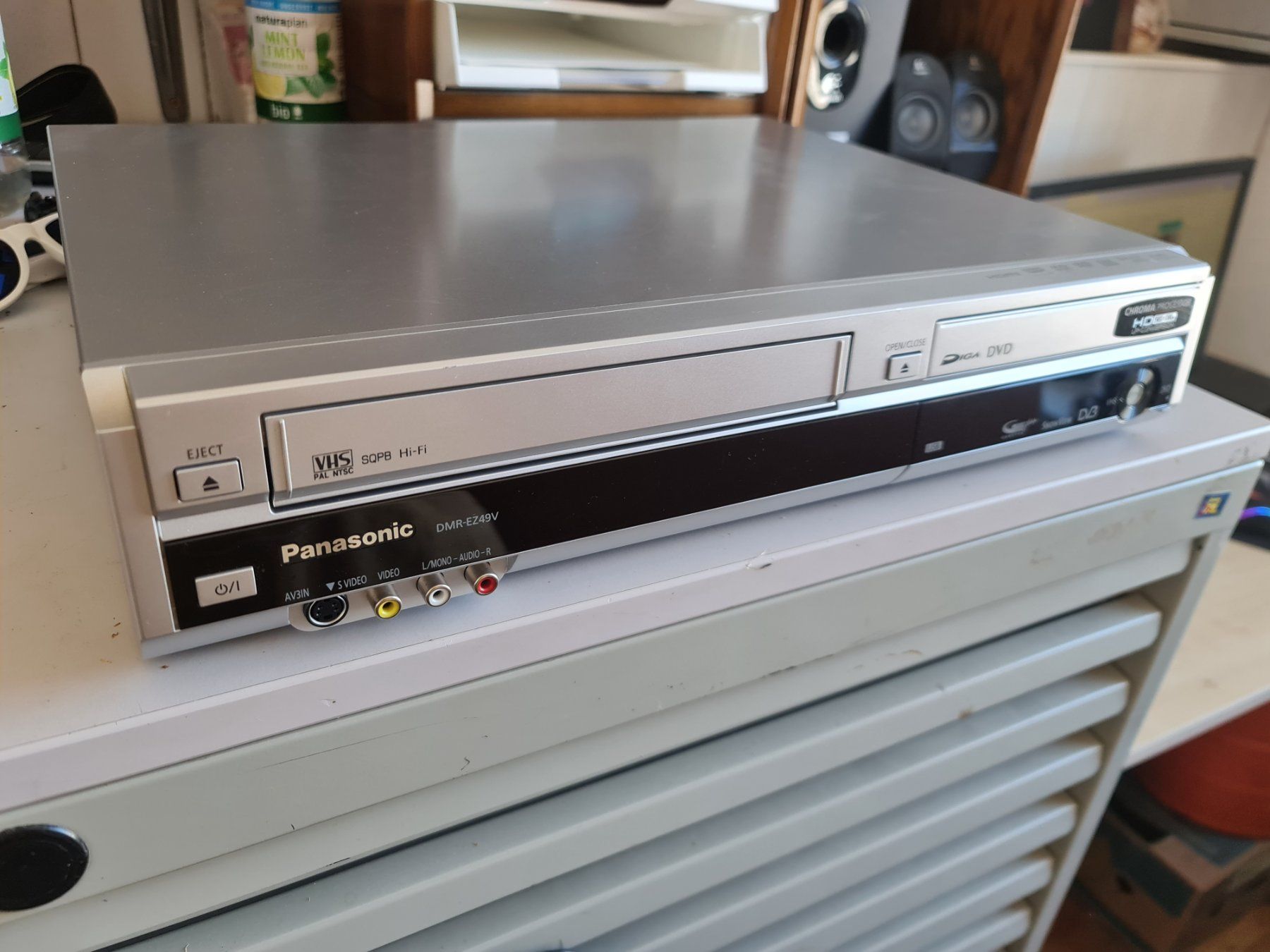 Panasonic Aufnahmegeräte: VHS/DVD Player/Recorder DMR-EZ49VEGS – Gebraucht aus Degersheim von Tosam_Degersheim 3