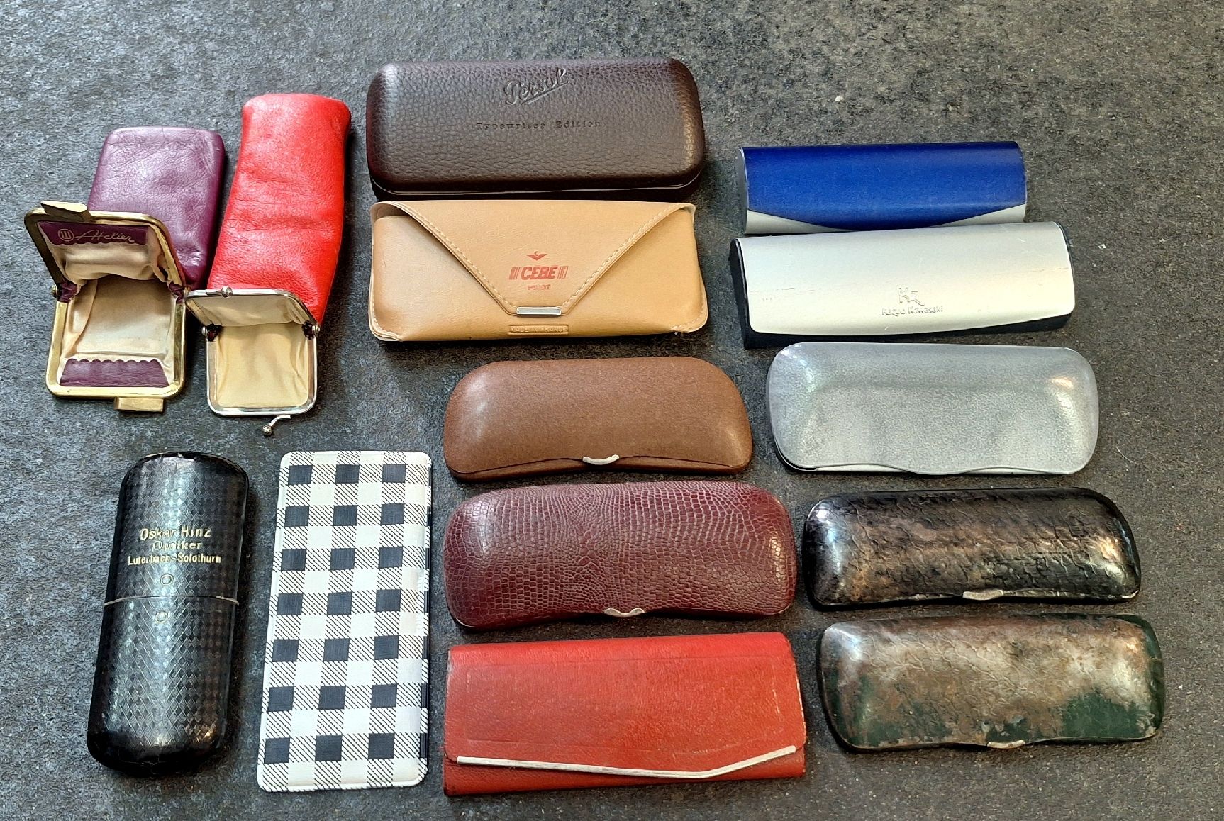 Autres vêtements & accessoires: 17 vintage Brillen Etui  – Défectueux à Emmenbrücke par abu_9mj8 6