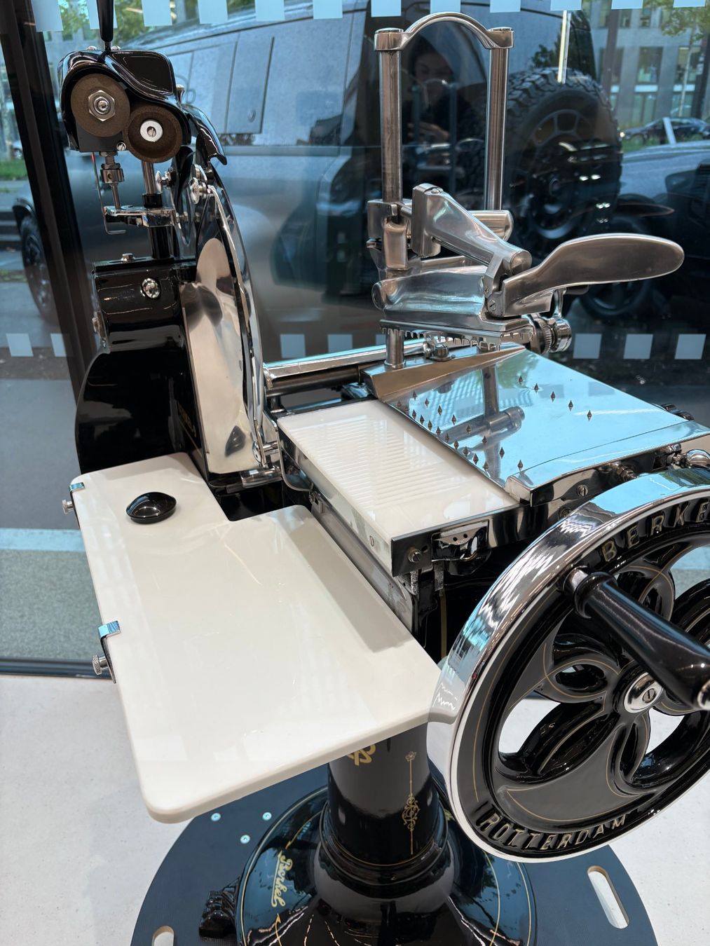 Berkel Küchengeräte: original restaurierte Berkel Model Serie 9 schwarz – Neu (gemäss Beschreibung) aus Zürich von Autocity 1