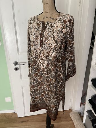 Bluse kleid Stickerei Seide braun Grösse L neuwertig