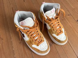 Nike Dunk High Rebel Rush Maroon Sunset, Gr. 37.5