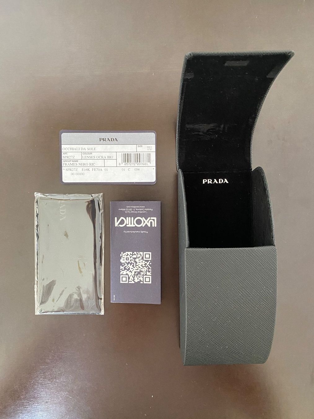 Prada Occhiali & Lenti: Prada sunglasses – Nuovo e nell'imballaggio originale da Biel/Bienne venduto da Sommer_17 8