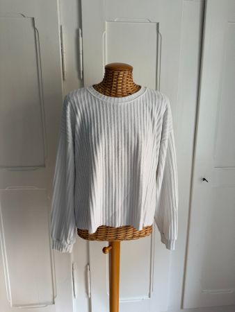 Feinstrick Pullover weiss gerippt L