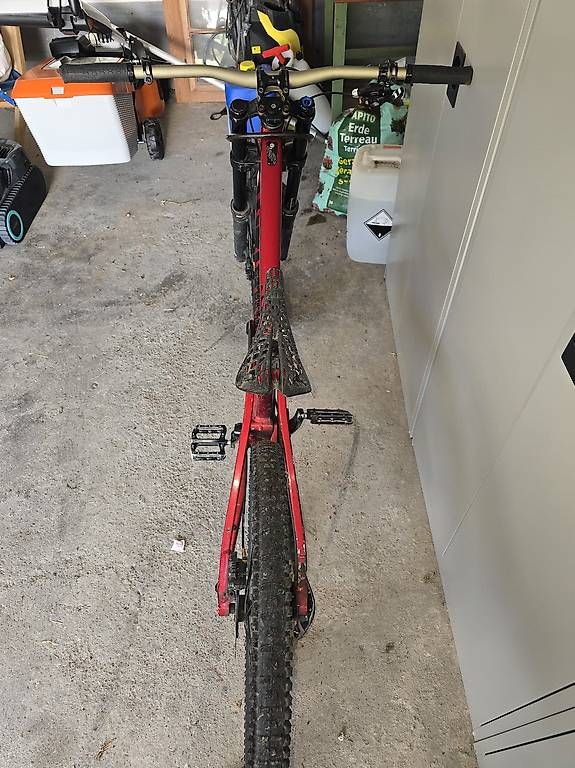 Velos: Canyon Downhillbike – Gebraucht aus Solothurn von lehmannski22 3