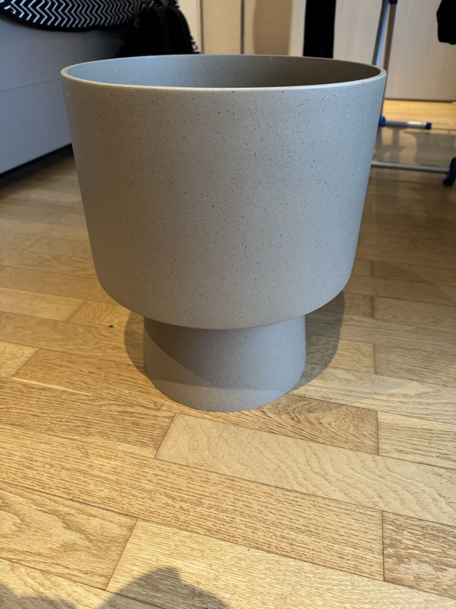Bolia Vasi & Recipienti: Torch vase from Bolia – Usato da Münchenstein venduto da ArleneLM 2