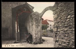 AK Hermance, Porche, arcade et escalier