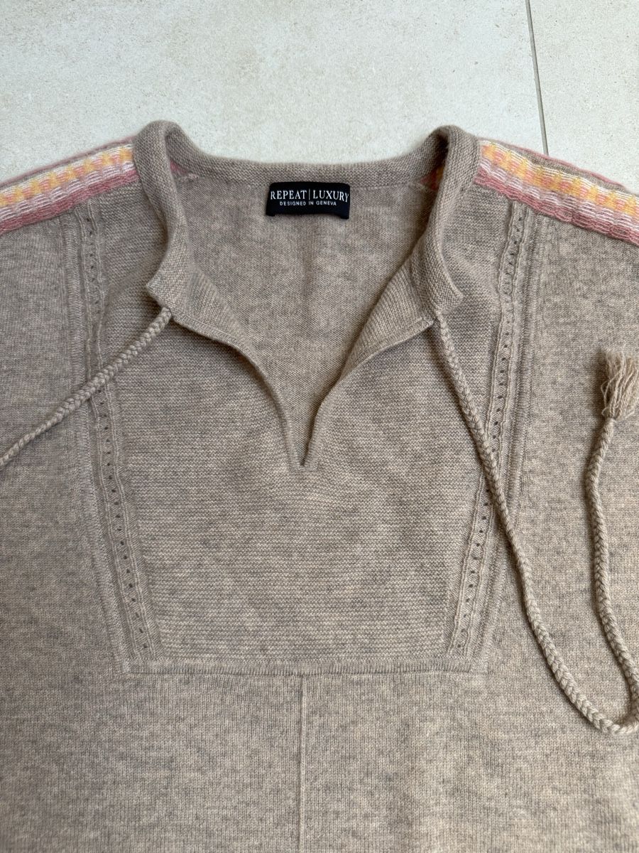 Repeat Lots de vêtements: REPEAT Luxury Kaschmir-Set- Pullover one size- Short Gr. 38 – Neuf (Voir description) à St-Sulpice VD par Nnie 5