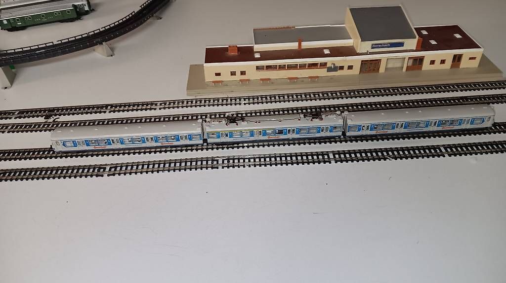 Modellini di ferrovie: Nahverkehrszug 420 Spur n – Usato da Rothrist venduto da Blacky1950