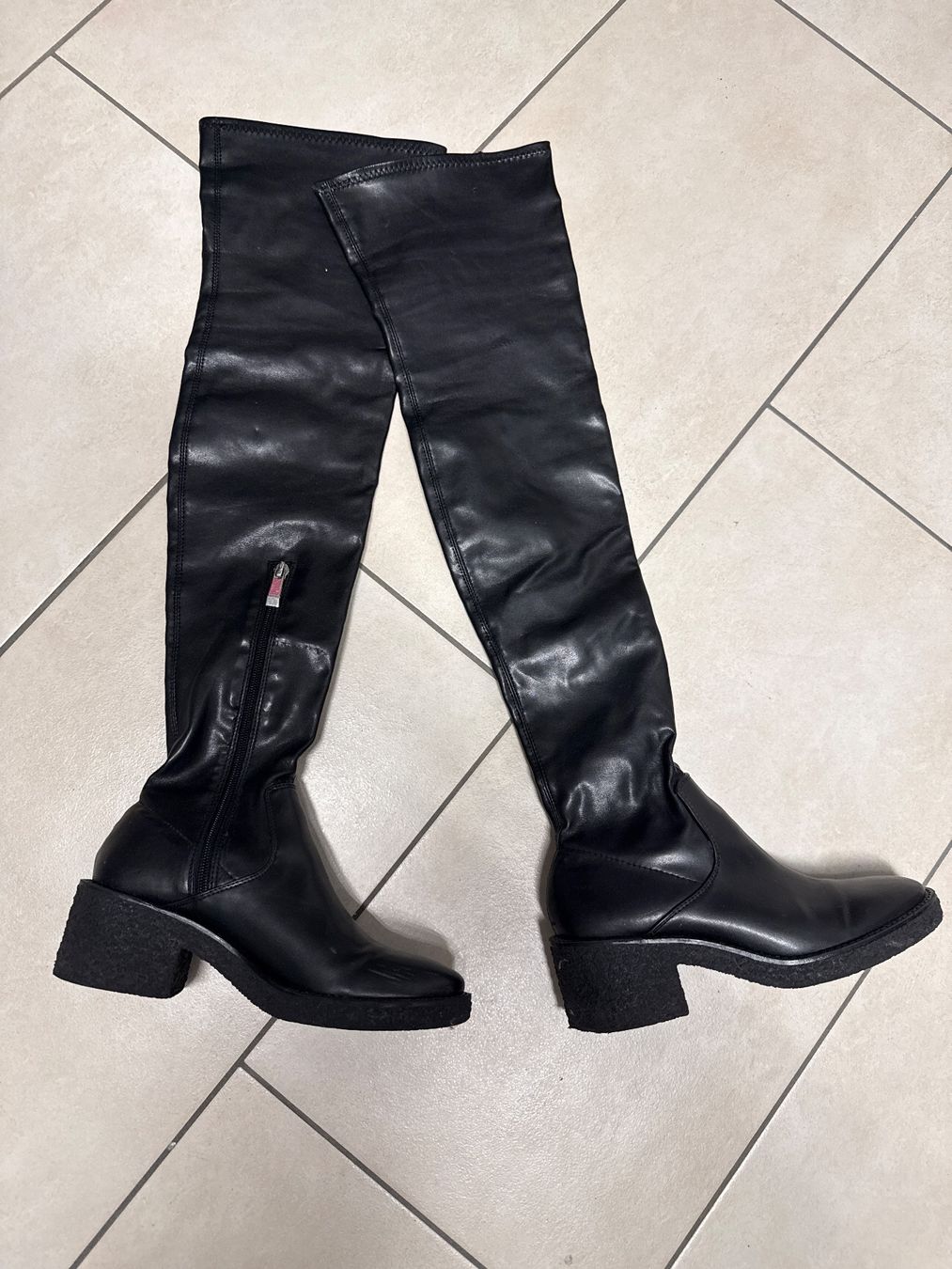 Zara Chaussures filles: STIEFEL ZARA gr 36 – D'occasion à Birr par WalkyriaM 3