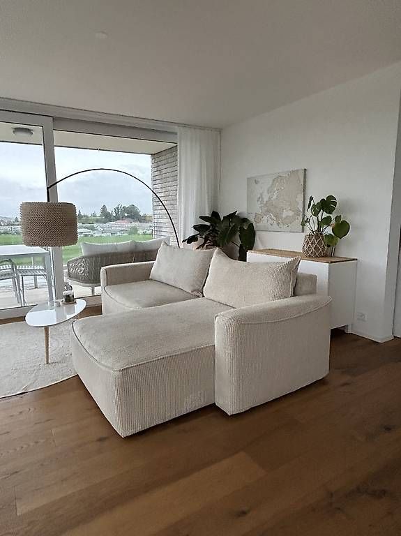 Sofas: Sofa Beige/Creme Cord-Bezug mit Bettfunktion & Stauraum – Gebraucht aus Kirchberg BE von Stimorol2 1
