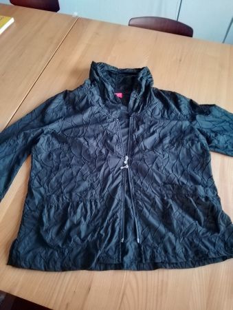 Schöne Jacke Lagenlook toller Stoff Top Qualität! NP 200.-