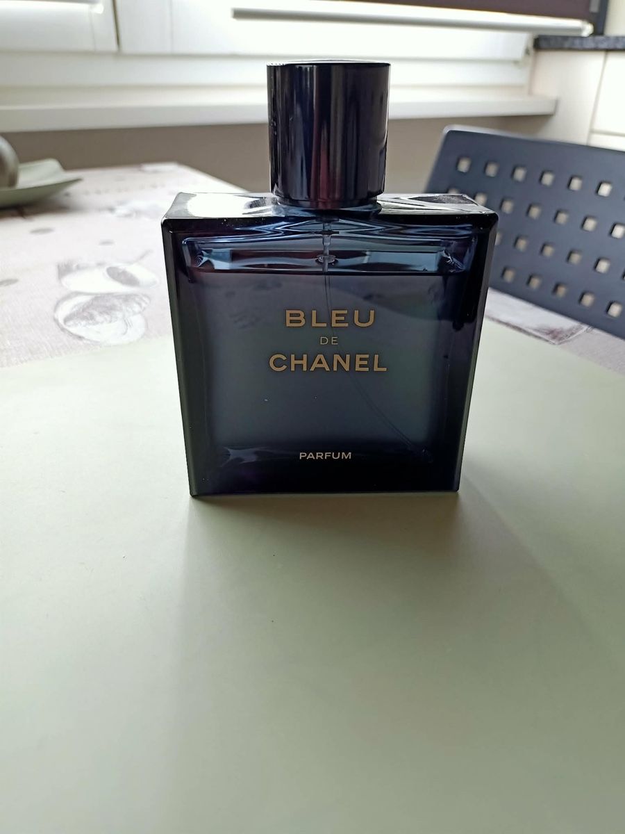 Chanel Profumi & Eau de Toilette: Chanel Bleu de Chanel Parfum 150 ml circa – Usato da Wangen b. Olten venduto da Zauberfee65