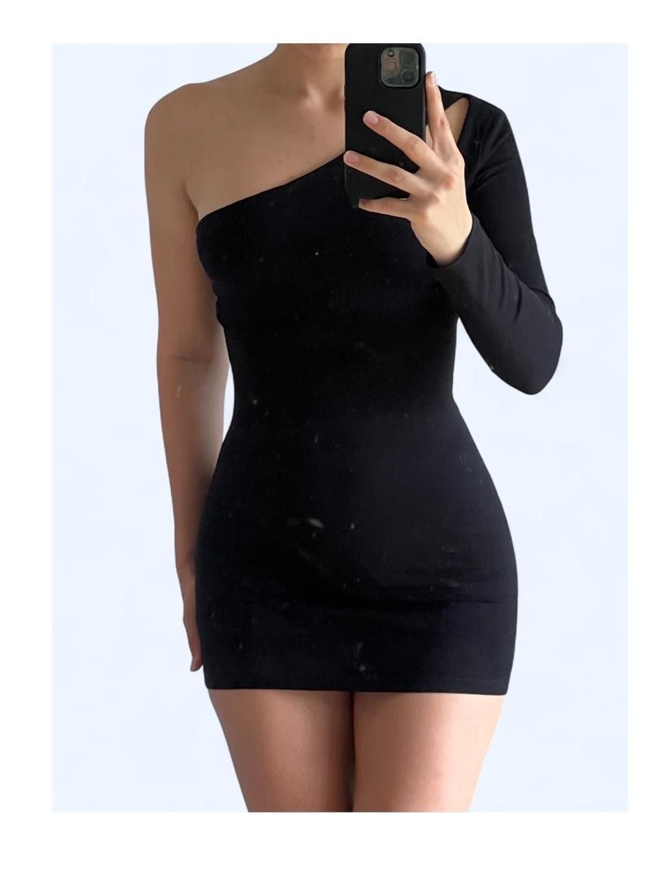 Vestiti: minikleid Schwarzes One-Shoulder Kleid subdued bodycon – Nuovo (secondo la descrizione) da Stäfa venduto da Schatztruhe05