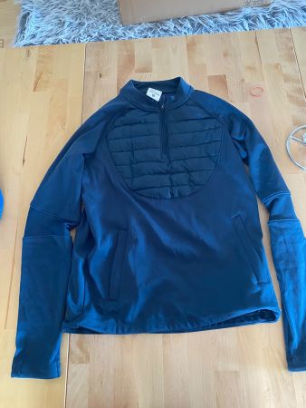 Sportliches Nike Sweatshirt mit Daunen