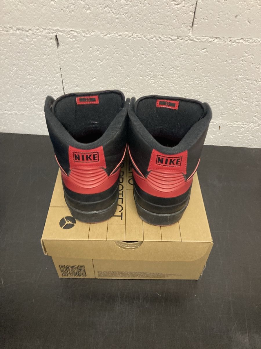 Jordan Herrenschuhe: Air Jordan 2 Alternate 87 – Gebraucht aus Granges-Paccot von Ruutu 2