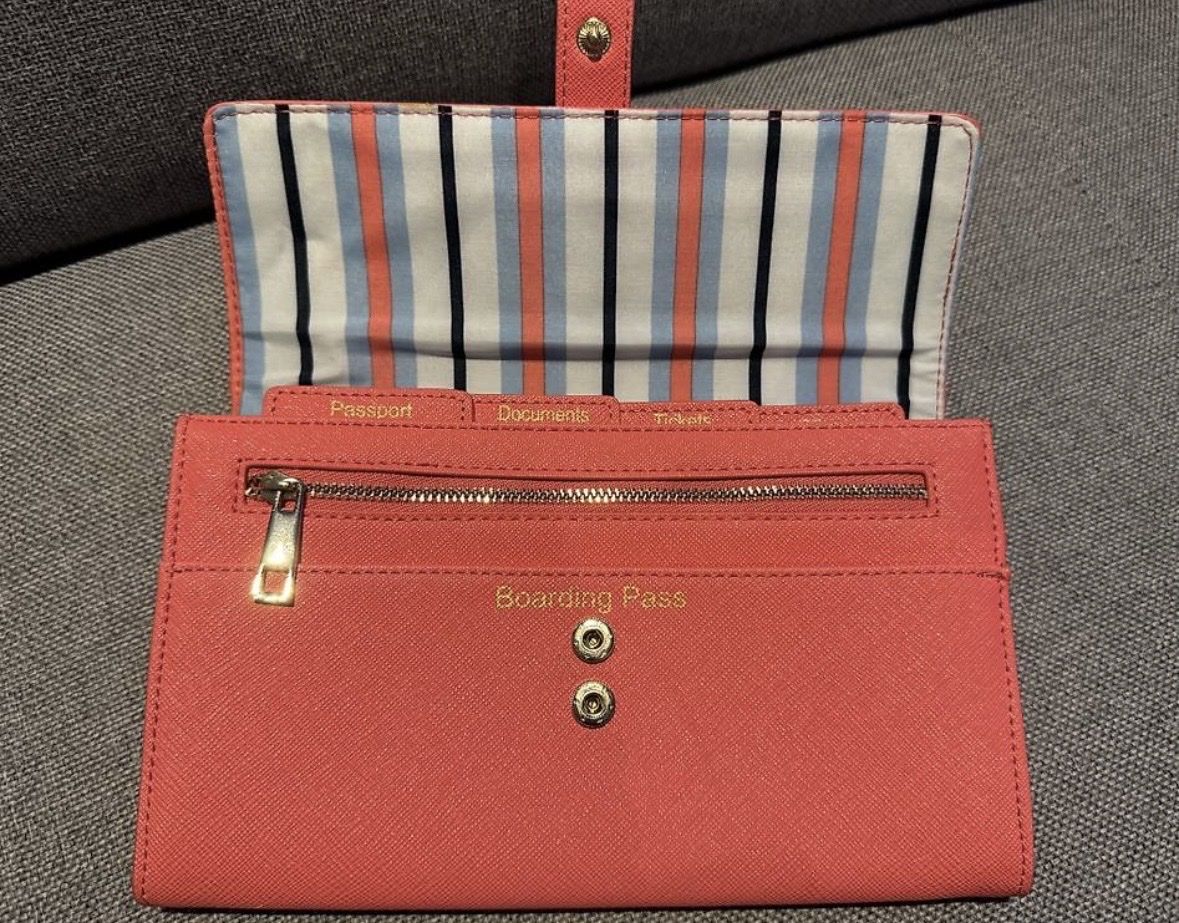 Borse da donna: Tasche für Reisedokumente – Nuovo (secondo la descrizione) da Balzers venduto da Lorena-H 1