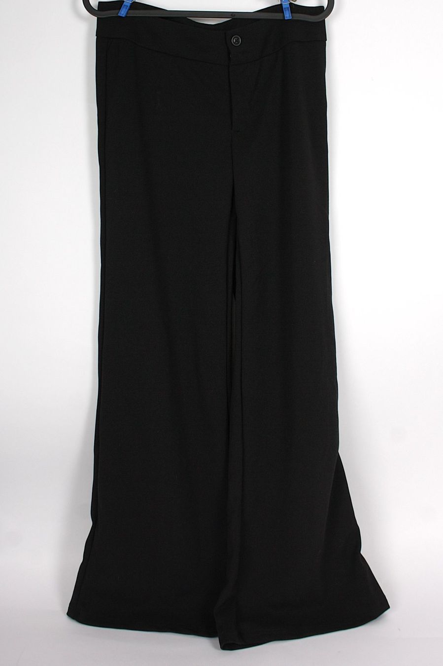 Shein Hosen: SHEIN Stoffhose schwarz 36 – Gebraucht aus Zollikofen von Restwert_Zollikofen