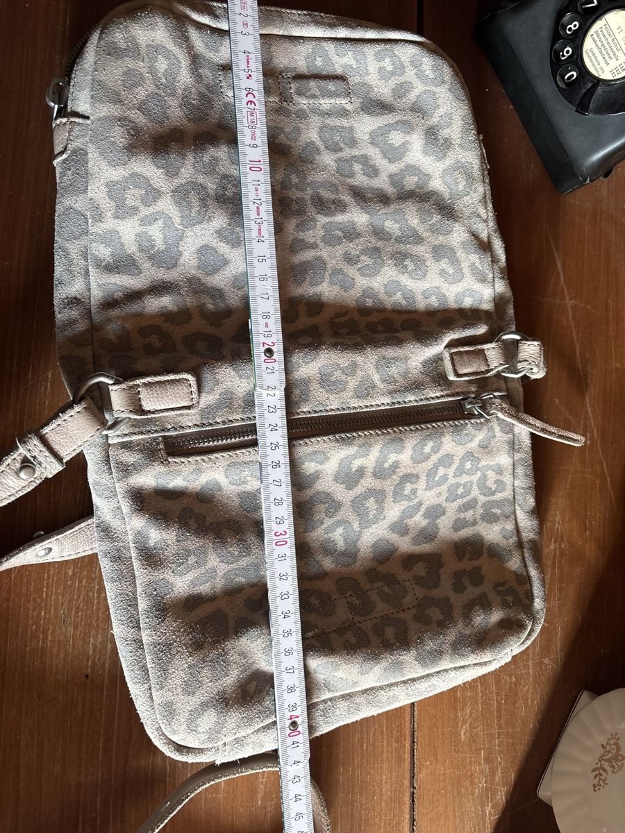 Liebeskind Borse da donna: Tasche mit Leo-Muster Liebeskind – Usato da Schlossrued venduto da sumoggu 5