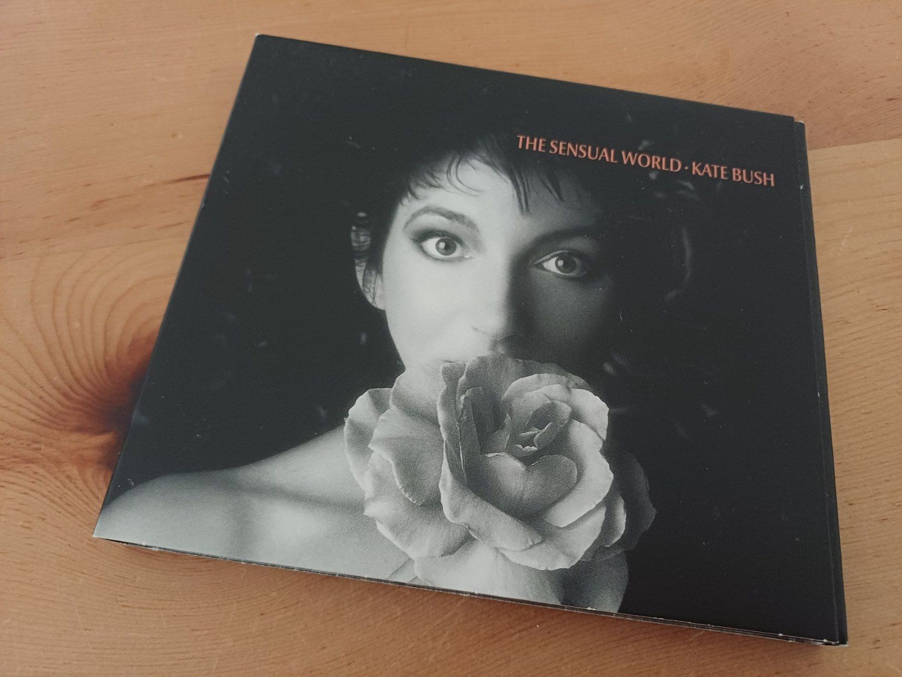 CD: Kate Bush Sensual World 2018 Reissue, Remastered – Usato da Jona venduto da Rreto71
