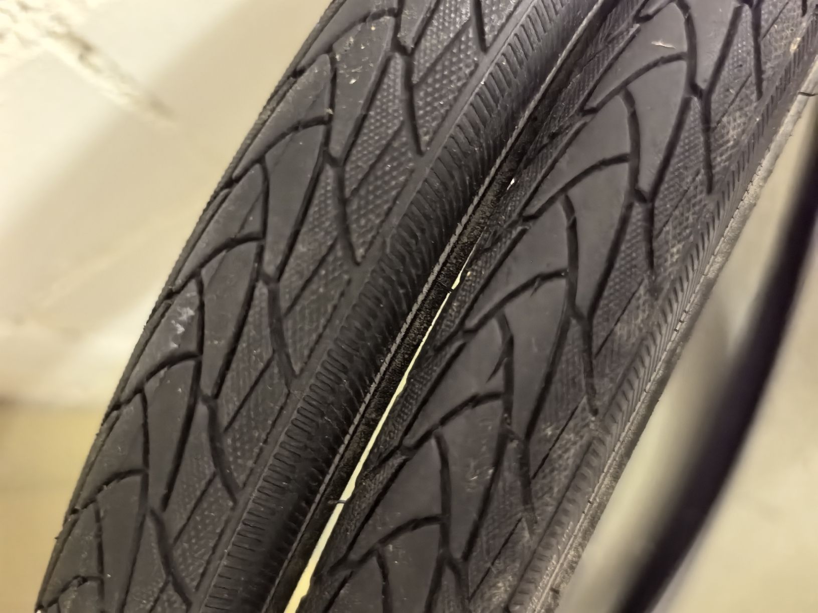 Schwalbe Pneumatici & Ruote complete: Schwalbe Marathon 27.5 Reifen. 2 Stk. – Nuovo (secondo la descrizione) da winterthur venduto da Cmpbike 1
