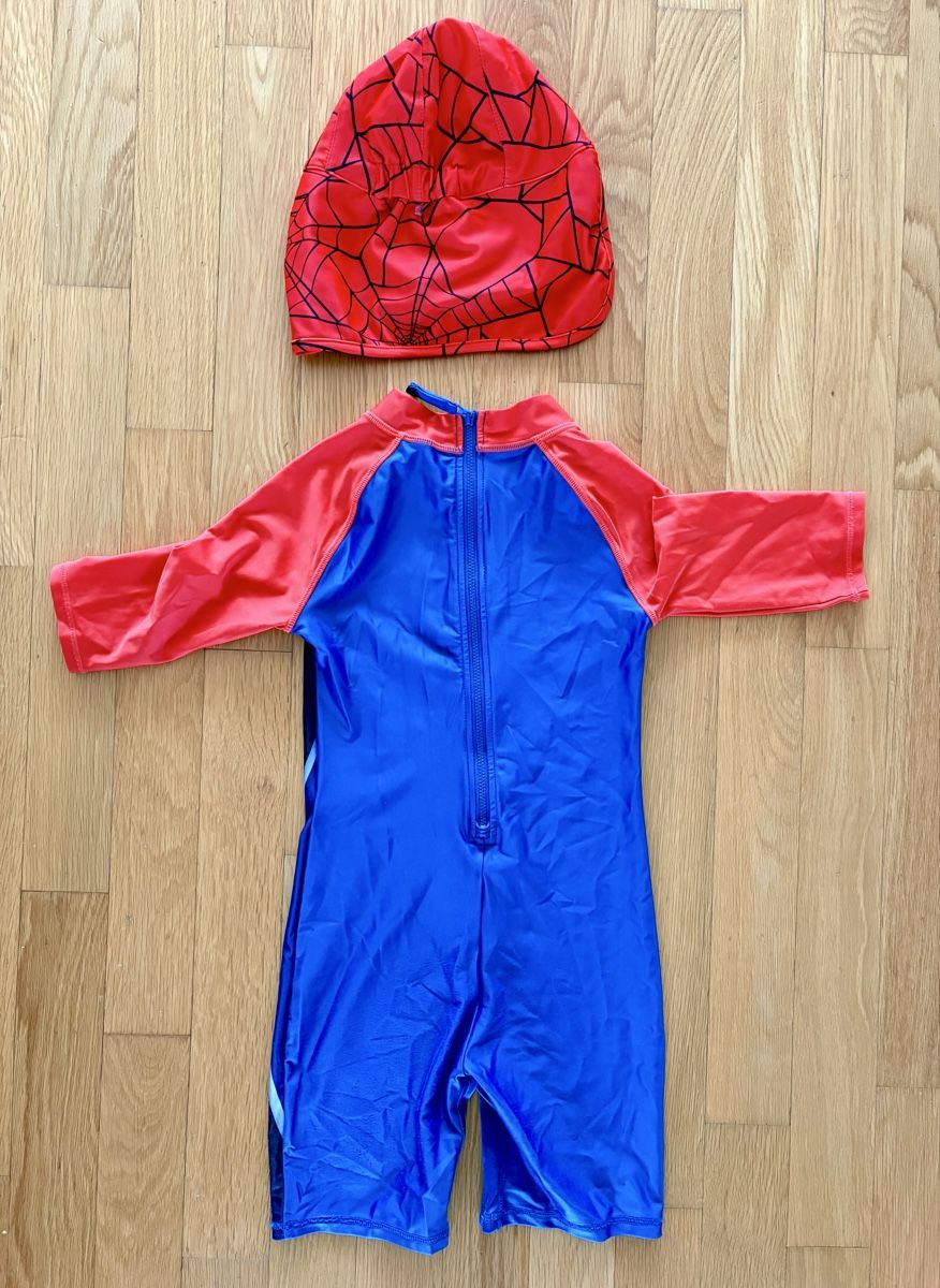 H&M Costumi da bagno: UV50 Badeanzug 122/128 – Usato da Thalwil venduto da Sondejul 1