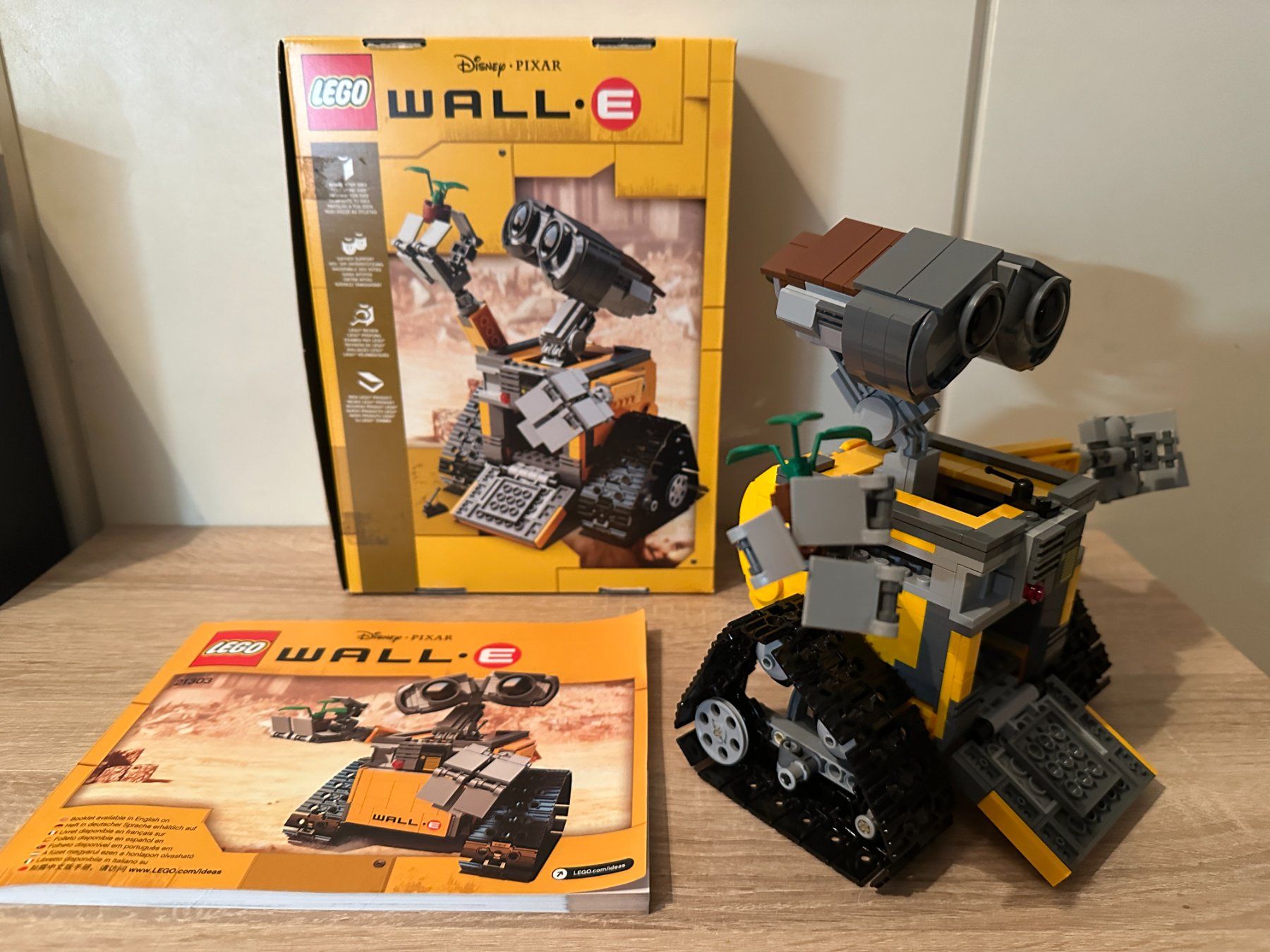 Lego Kit di costruzioni: LEGO 21303 Wall-E – Usato da Basel venduto da Don-Angel 3