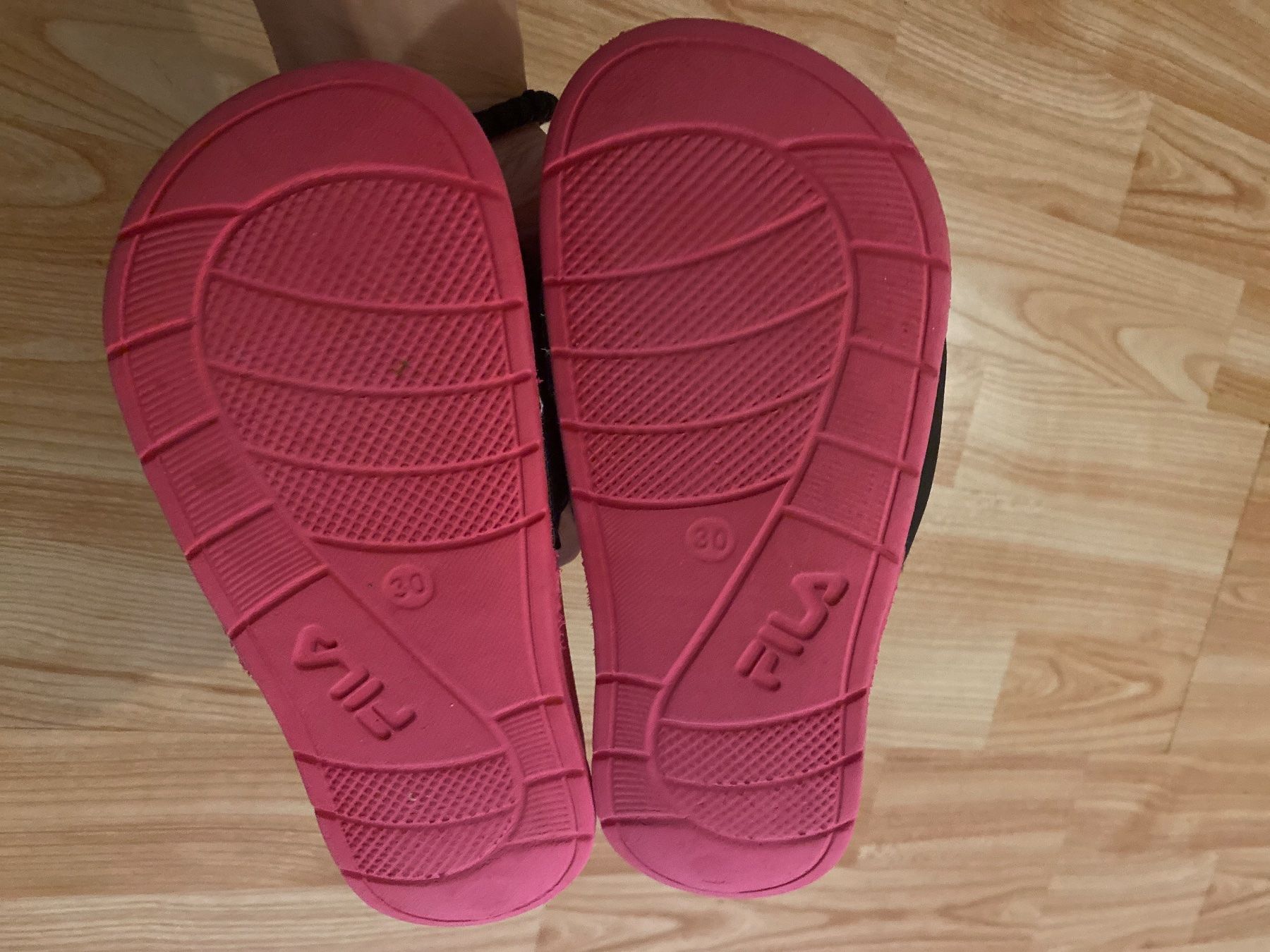 Fila Scarpe per ragazze: Fila Gr.30 – Usato da Füllinsdorf venduto da silberstern110 1