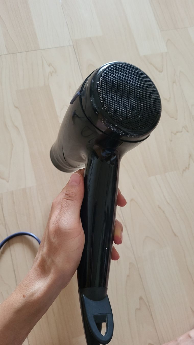 Philips Asciugacapelli: Haartrockner Philips SalonDry Control 2100W – Usato da Uznach venduto da kat_tbn8 4