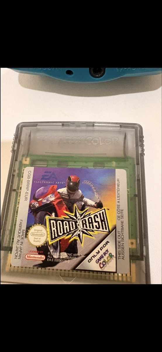 Nintendo Konsolen: GAMEBOY COLOR + 3 JEUX – Gebraucht aus Dompierre FR von PRiT_Madara 2