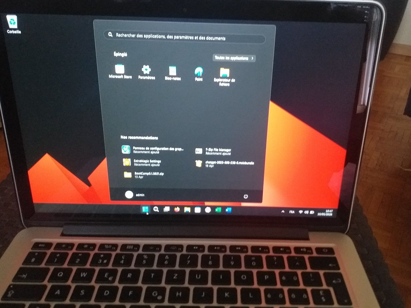 Apple Notebook: MacBook Pro Retina 13" – Windows 11 pro + macOS Sequoia – Usato da Vevey venduto da din_z9xq 1