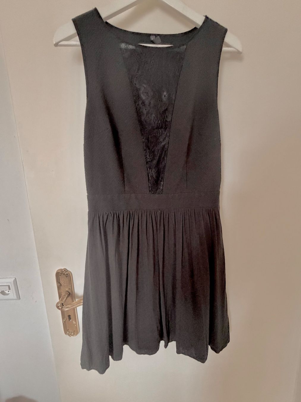 Nafnaf Kleider: Robe Naf Naf taille 40 – Neu (gemäss Beschreibung) aus Dombresson von feline_ne