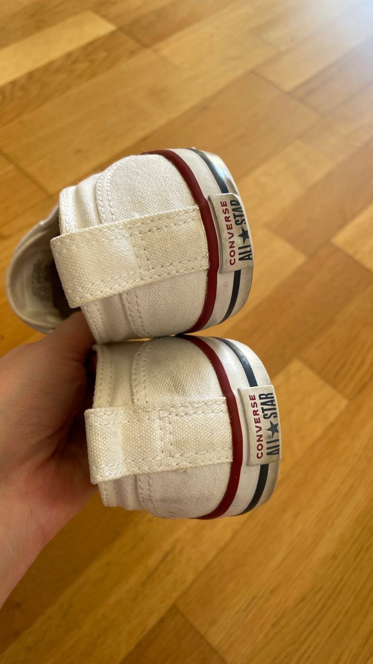 Converse Scarpe da donna: Converse All Star, Grösse 37.5 – Usato da Burgdorf venduto da Crown. 2