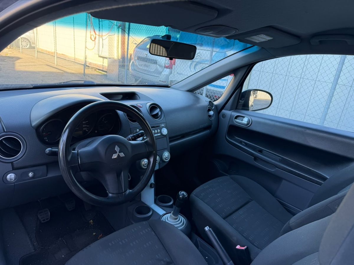 Mitsubishi Automobili: Mitsubishi Colt – Usato da Burg AG venduto da Rl-2390 1