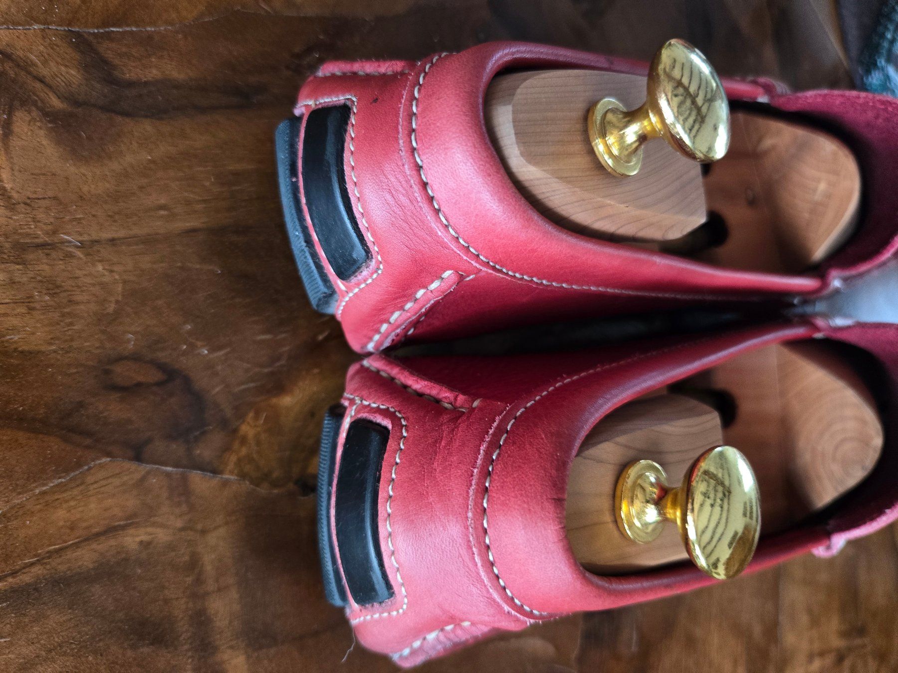 Chaussures hommes: Moccasin rotes Leder Grösse 43 – D'occasion à Ascona par Topolinowatch 2