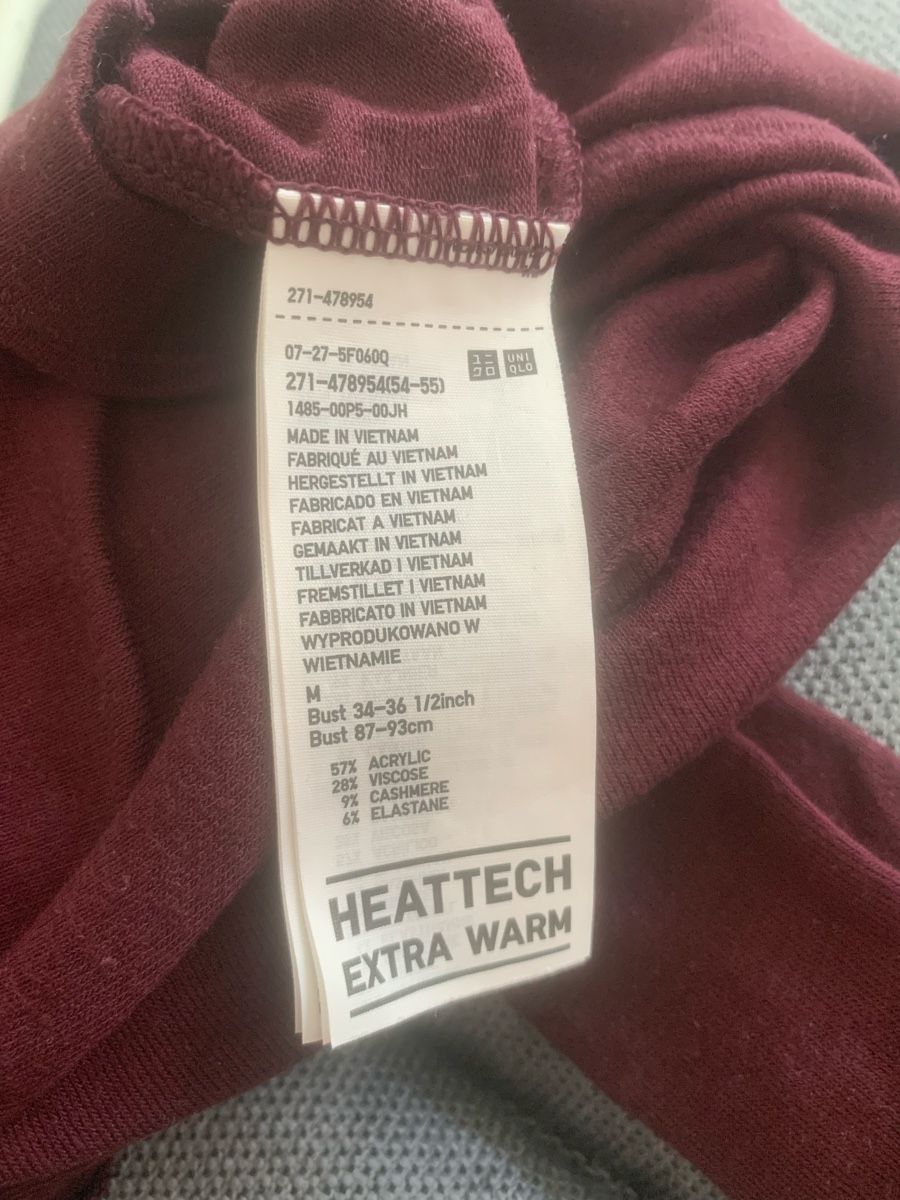 Uniqlo Pulls & Sweat-shirts: Uniqlo Heattech Extra Warm Rollkragenpullover Gr. M Burgundy – D'occasion à Zürich par MK124 2