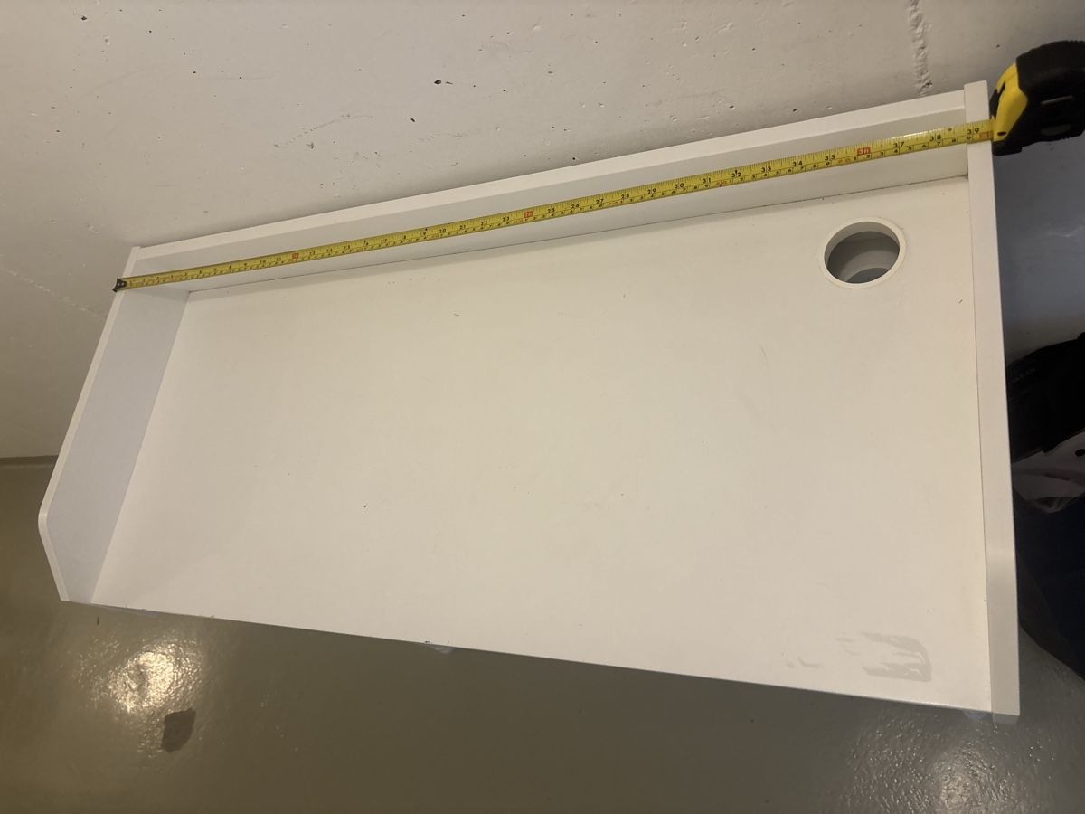 Scrivanie: White Children's Desk with Cable Hole Good Condition – Usato da steinhausen venduto da pat_nc2x 4