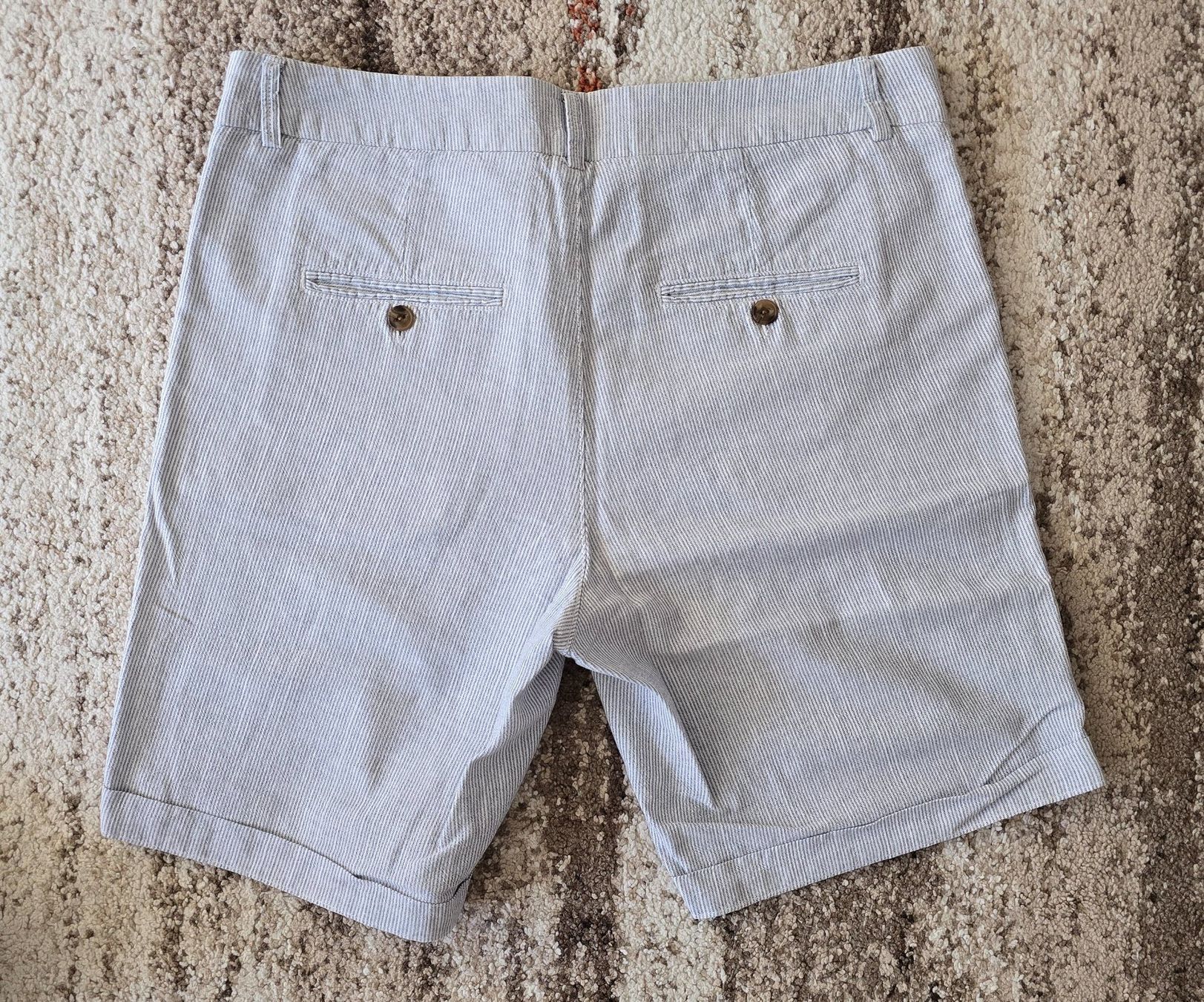 H&M Pantaloni: Damen Shorts H&M Gr. 40 – Nuovo (secondo la descrizione) da Wabern venduto da Irakene 6