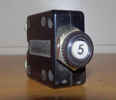 5A Sicherungsautomat aus Venom/Vampire (Flugzeugteile)