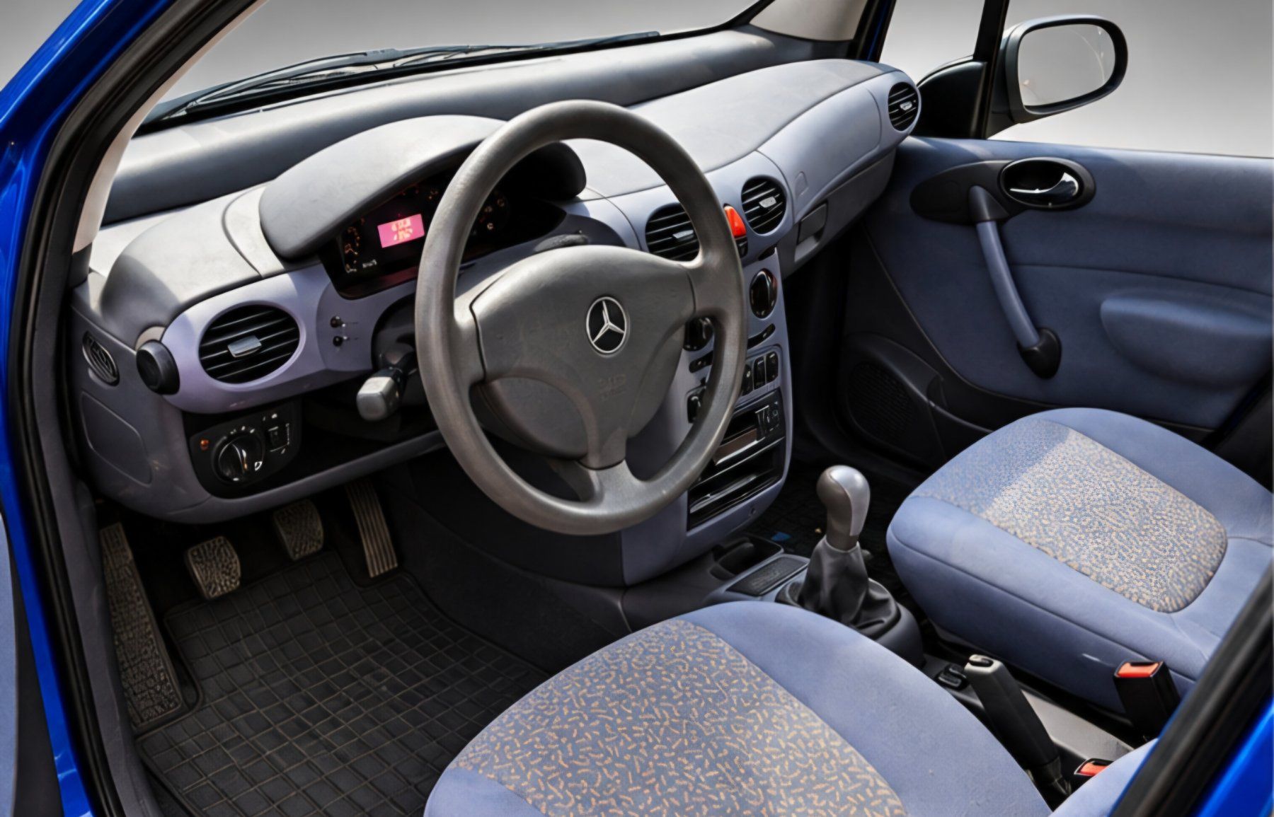 Mercedes-Benz Automobili: Mercedes A140 – Usato da Oftringen venduto da mare24vw 3
