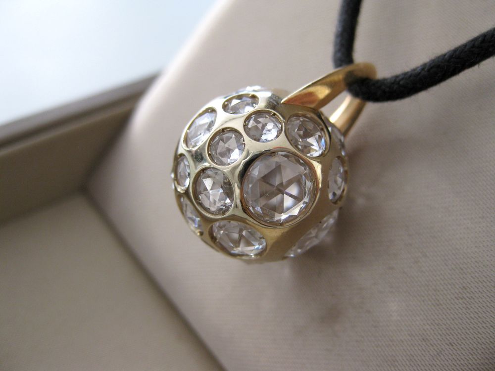 Pendentif Pomellato Harlequin Clown En Or Jaune 18K (750) Avec Diamants - 13,10 Grammes, Occasion