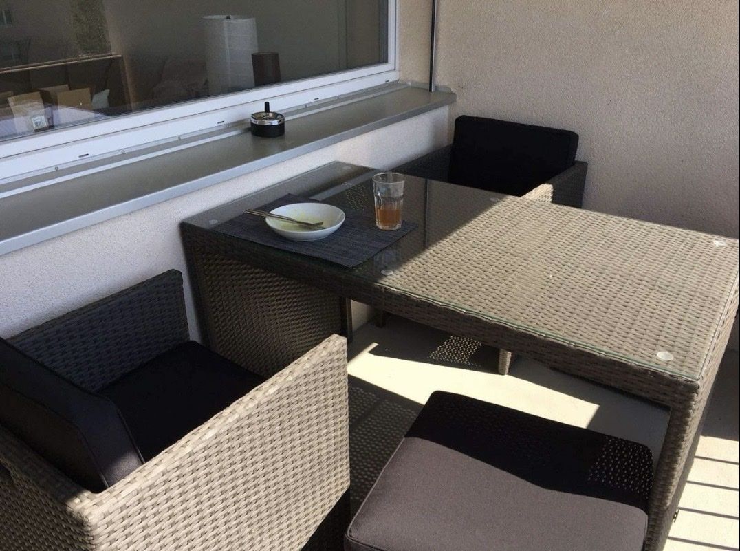Set de table et chaises: Garten Lounge Set – D'occasion à Dübendorf par bmu_6gnl
