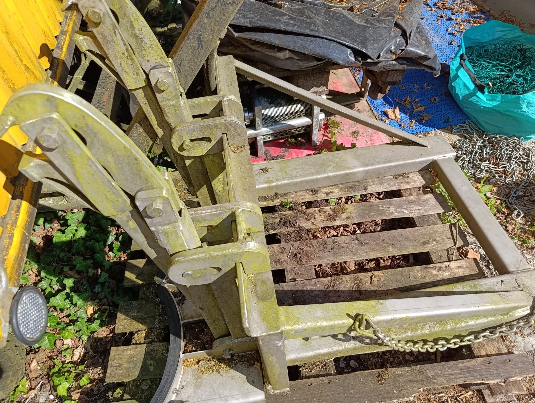 Carrelli elevatori e a forche: Fassheber für Hubstapler – Usato da Horriwil venduto da humlebumle